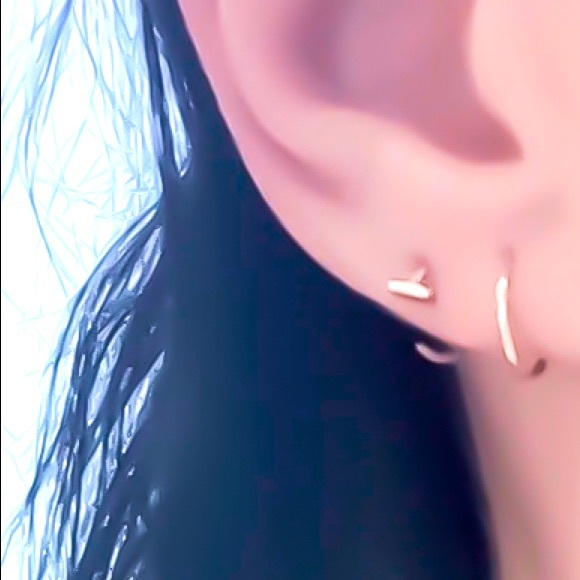 RESTOCKED! Tiny Cute Bar End Hug Half Hoop Threader Earrings Ear Jackets - Picture 8 of 12